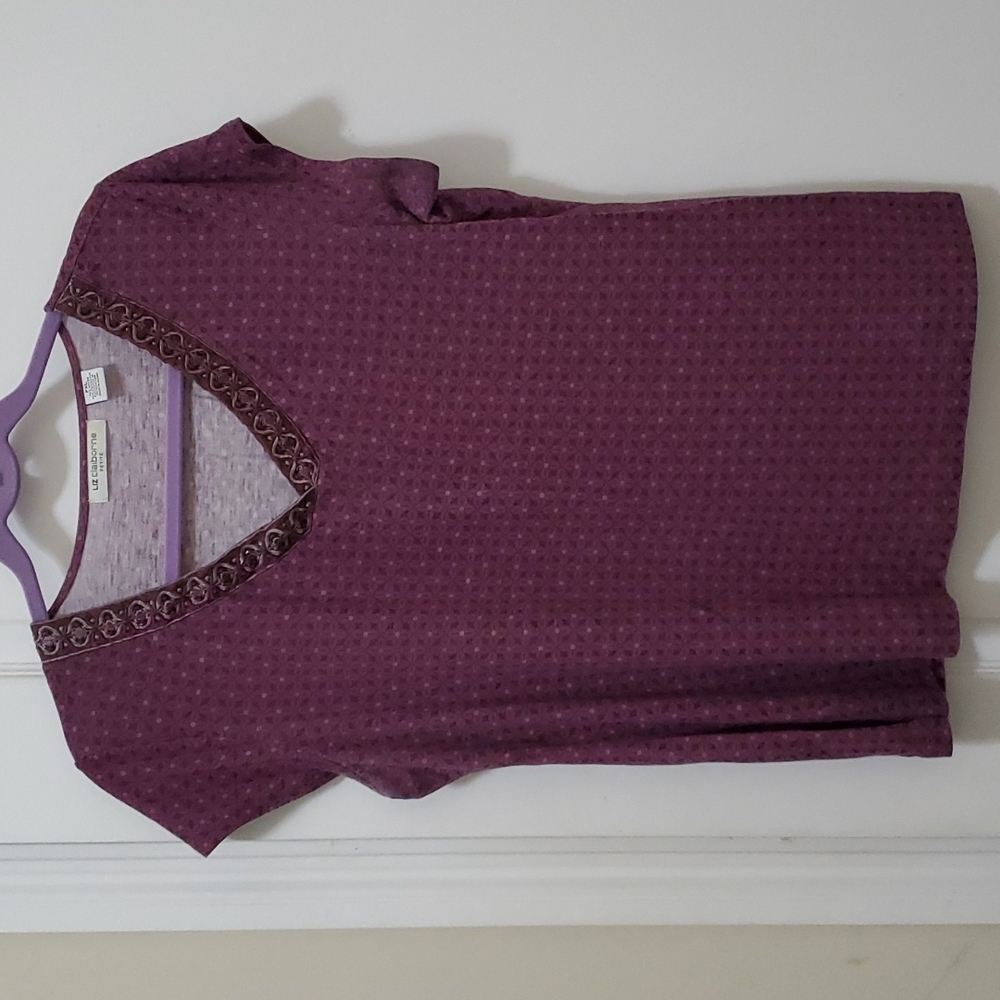 LIZ CLAIBORNE V Neck Short Sleeve Top With Bead Detail Size Petite XL